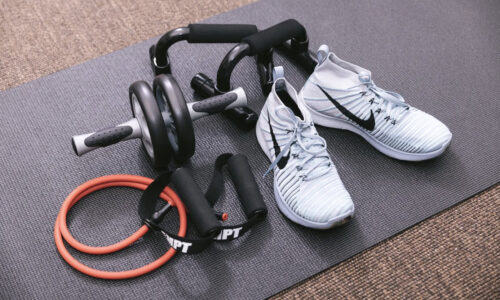 トレーニング用品