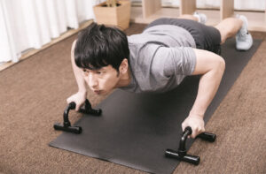 プッシュアップ